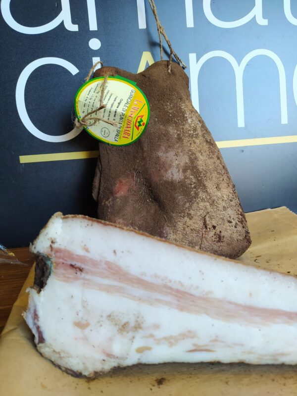 Guanciale Amatriciano intero - La Mascionara