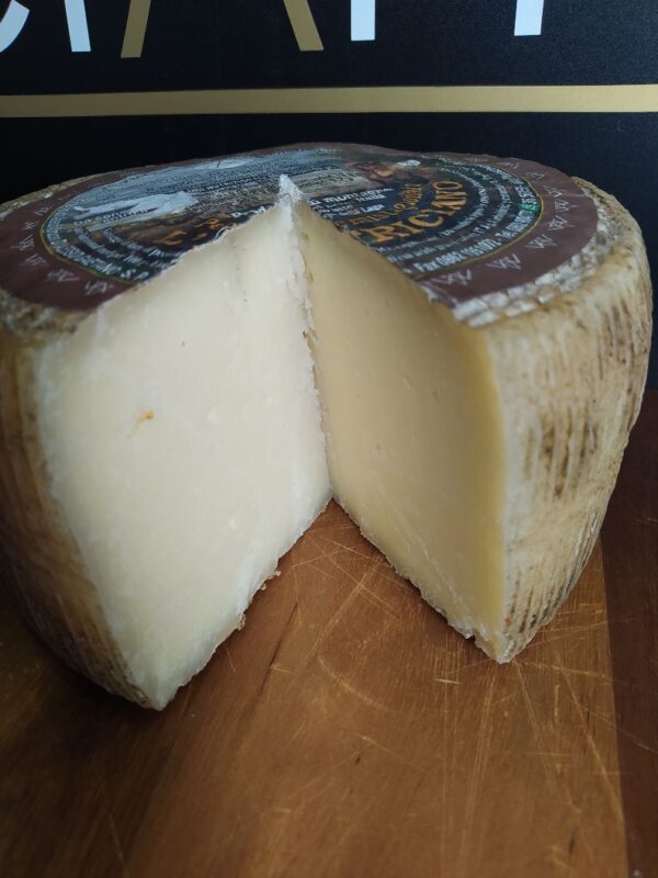 Pecorino L'Amatriciano semistagionato 500 gr